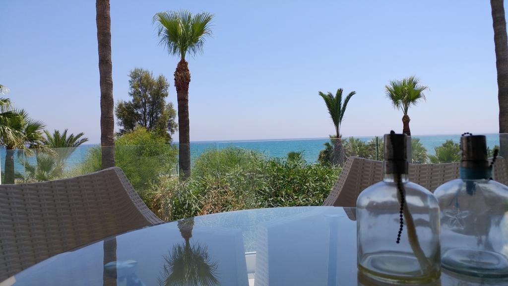 Sandy Beach Apartment 13 Voroklini Esterno foto